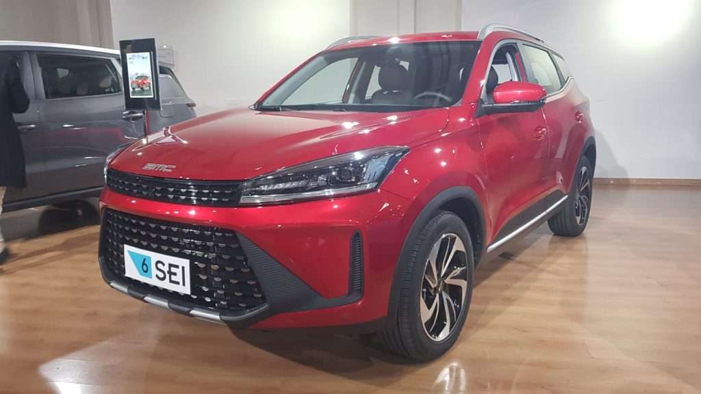 les meilleurs véhicules flambant neufs 4x4 & Suv ; Berlines et citadines de l'Afrique de l'ouest